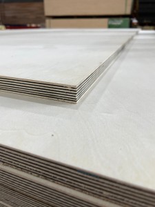 포플러디자인엣지합판-4*8*18T